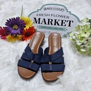 Flex Italian shoemaker 10M blue sandles